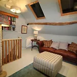 Дом отдыха The Coach House Уитби