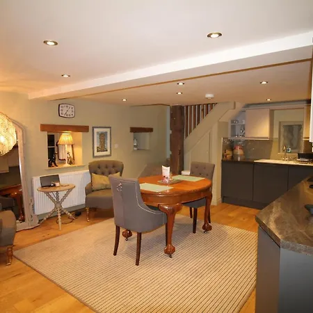 Holiday home The Coach House